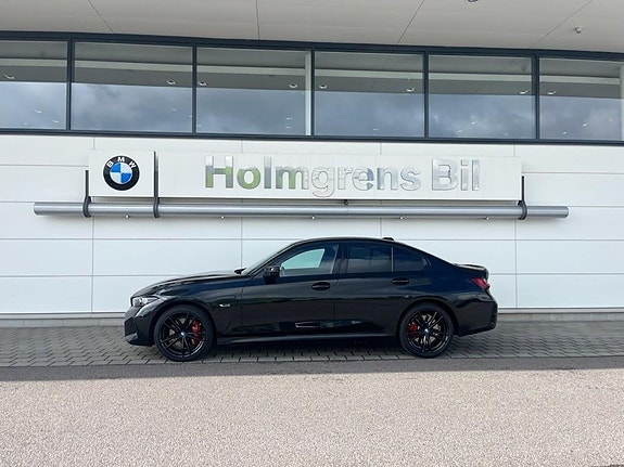 BMW 330e 2 of 4