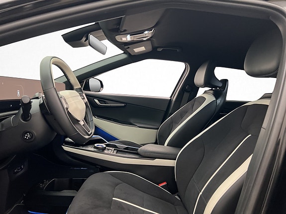 Kia EV6 13 of 30