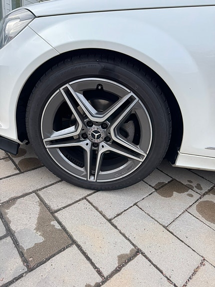 Mercedes-Benz C180 5 of 12