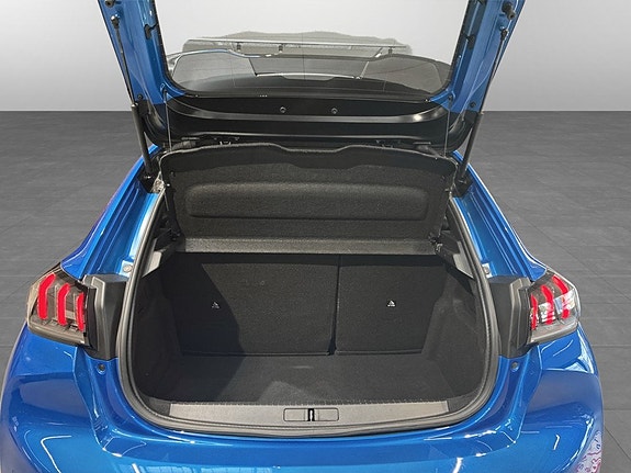 Peugeot 208 18 of 18