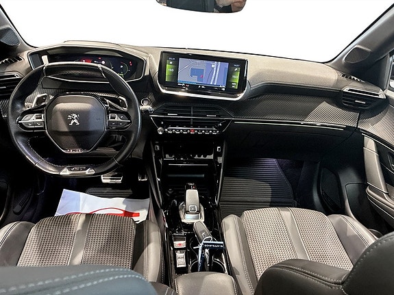 Peugeot 208 7 of 18
