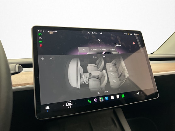 Tesla Model Y 17 of 30