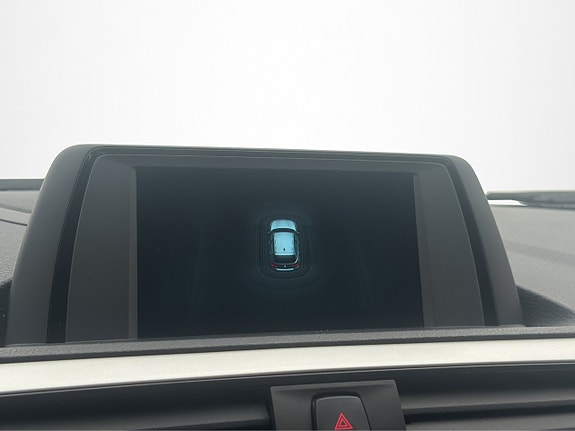 BMW 118i 17 of 28