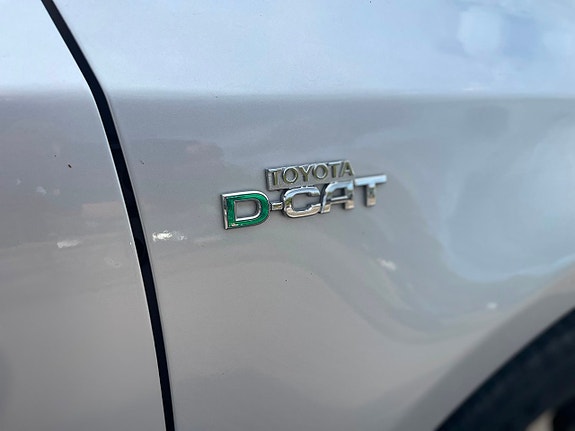 Toyota Avensis 11 of 21