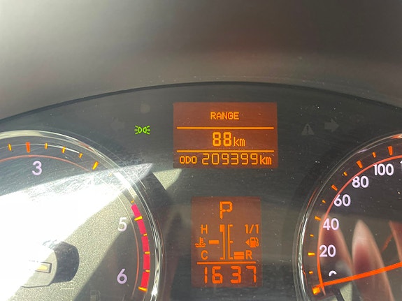 Toyota Avensis 16 of 21