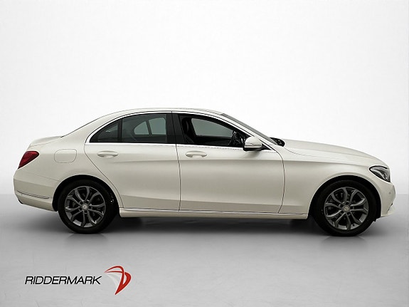 Mercedes-Benz C200 9 of 30