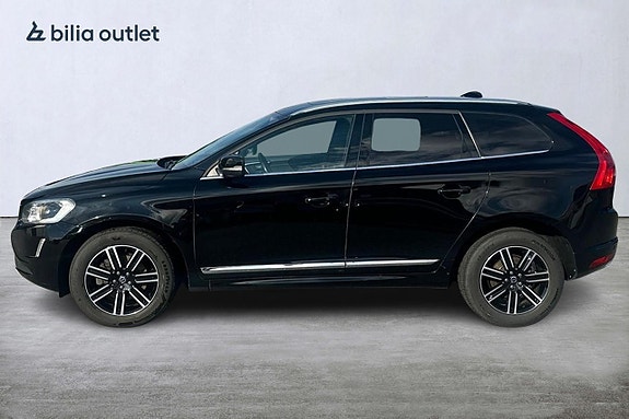 Volvo XC60 3 of 30