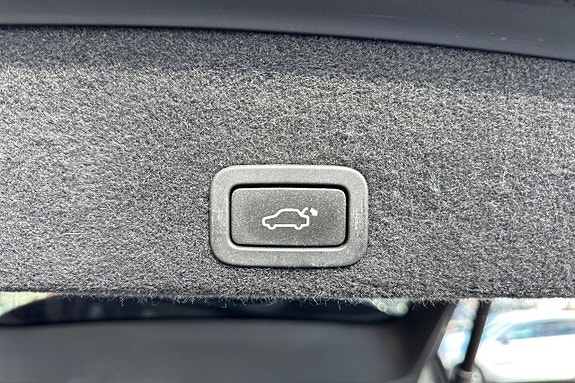 Volvo XC60 26 of 30