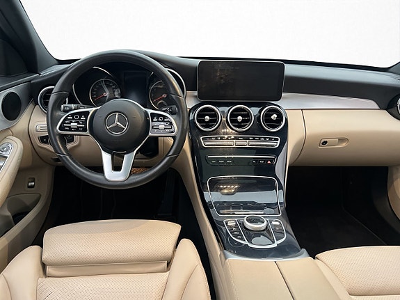 Mercedes-Benz C200 14 of 30