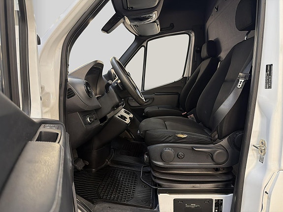 Mercedes-Benz Sprinter 316 11 of 24