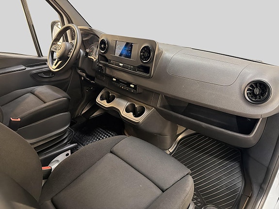 Mercedes-Benz Sprinter 316 8 of 24