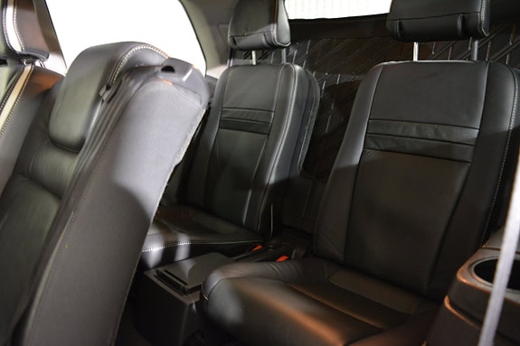 Volvo XC90 16 of 22
