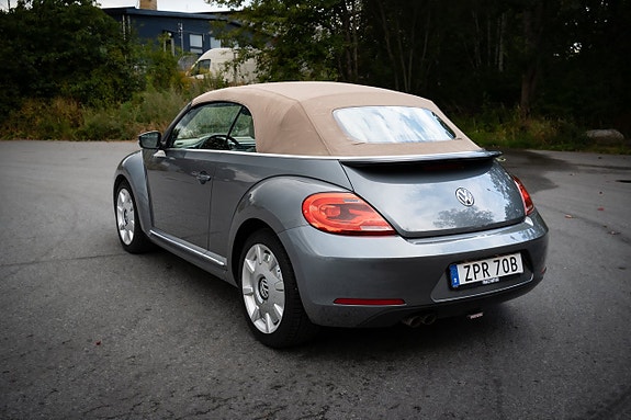 Volkswagen Beetle 6 of 25