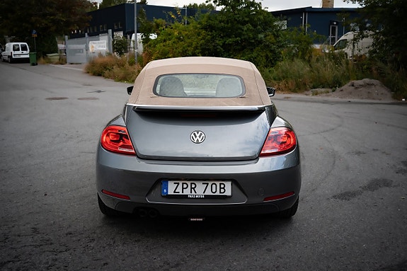 Volkswagen Beetle 7 of 25