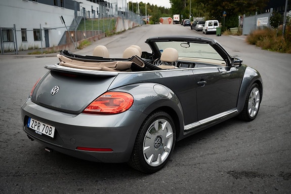 Volkswagen Beetle 8 of 25