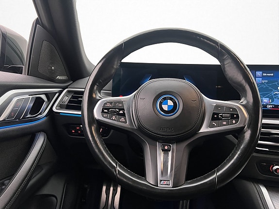 BMW i4 13 of 30