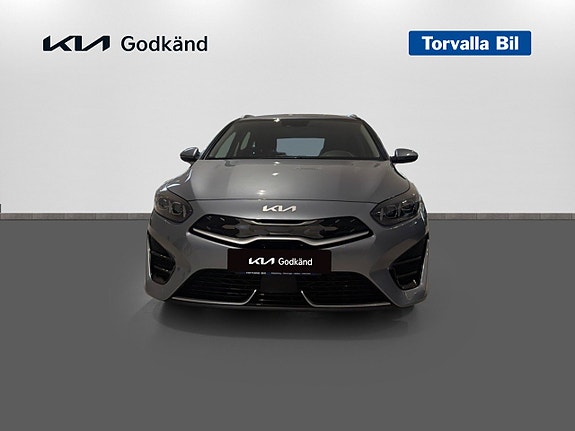 Kia Ceed 3 of 15