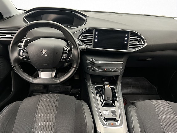 Peugeot 308 12 of 27
