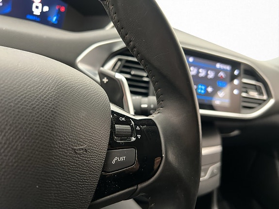 Peugeot 308 20 of 27