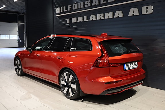 Volvo V60 4 of 18