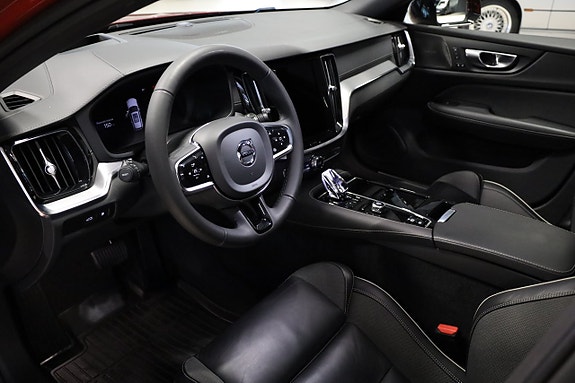 Volvo V60 8 of 18