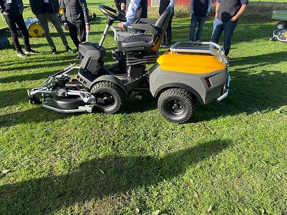 Stiga ePARK PRO