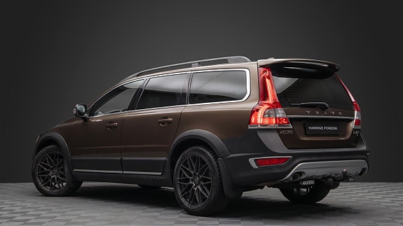 Volvo XC70 6 of 22