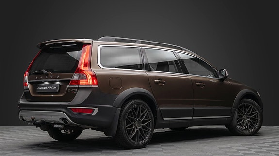 Volvo XC70 4 of 22