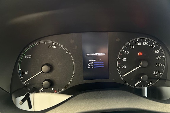 Toyota Yaris 16 of 21