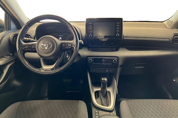 Toyota Yaris 10 of 21