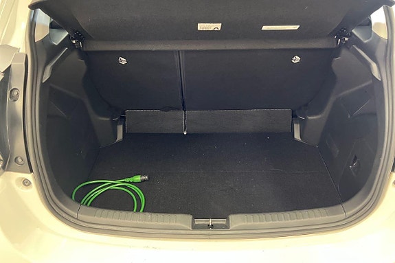 Toyota Yaris 12 of 21