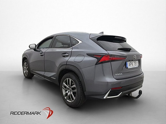 Lexus NX300h 5 of 30