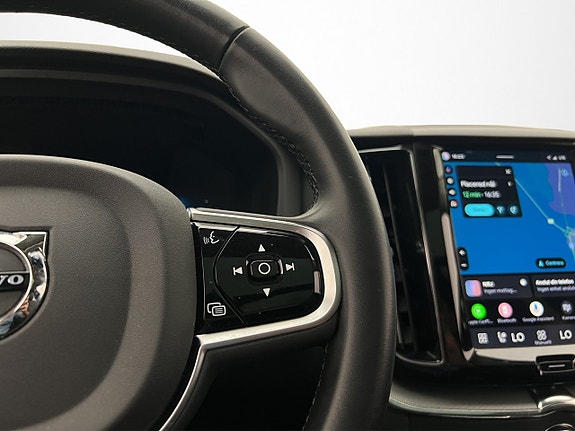 Volvo XC60 17 of 30