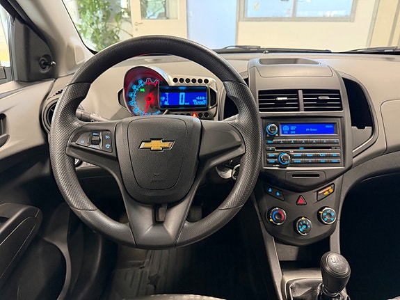 Chevrolet Aveo 8 of 11