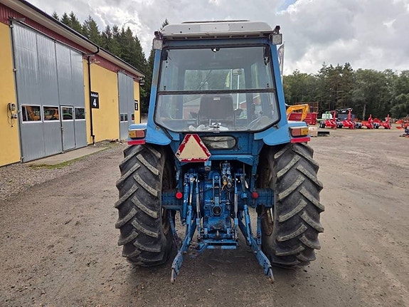 Ford 5610 4 of 10