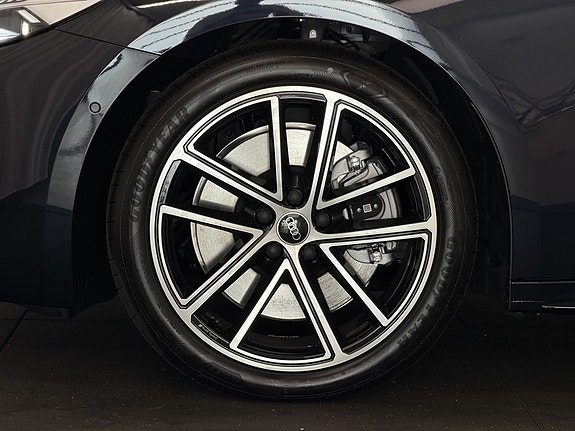 Audi A5 7 of 17