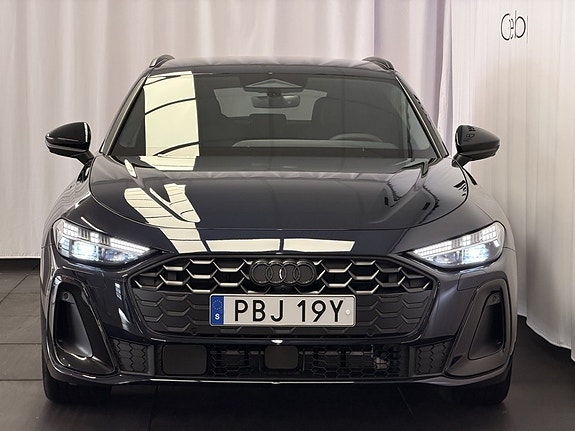 Audi A5 5 of 17