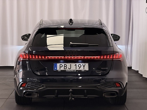 Audi A5 3 of 17