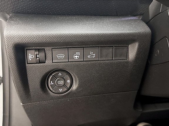 Citroen C4 X 8 of 18