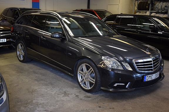 Mercedes-Benz E250 2 of 16