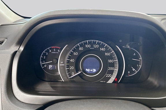 Honda CR-V 10 of 15