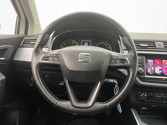 Seat Arona 11 of 26