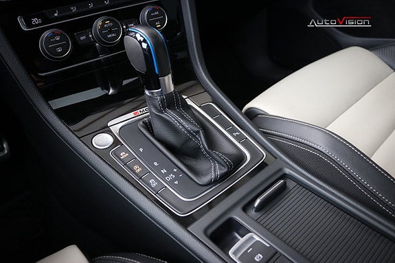 Volkswagen Golf I 15 of 30