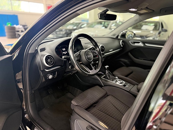 Audi A3 7 of 17