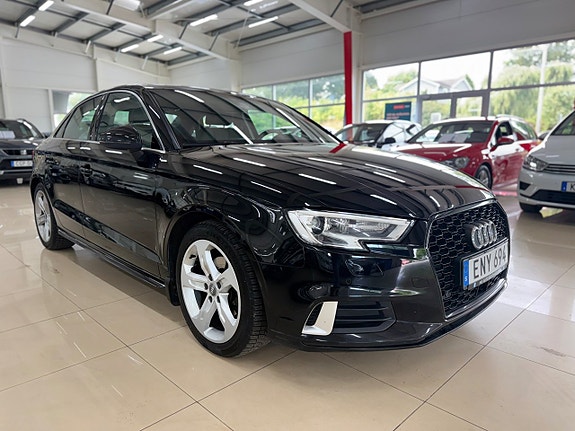 Audi A3 3 of 17
