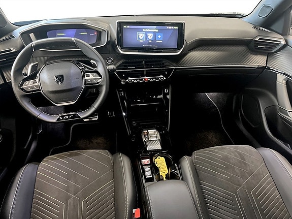Peugeot 2008 6 of 18