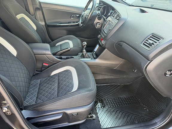 Kia Ceed 10 of 12