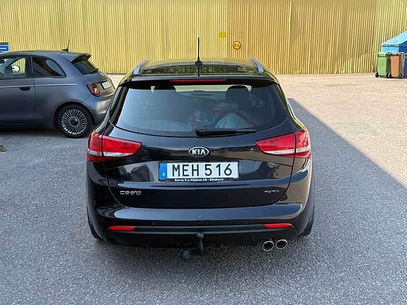 Kia Ceed 4 of 12