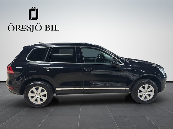 Volkswagen Touareg 7 of 24