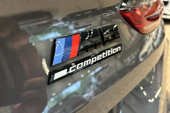 BMW M8 8 of 13